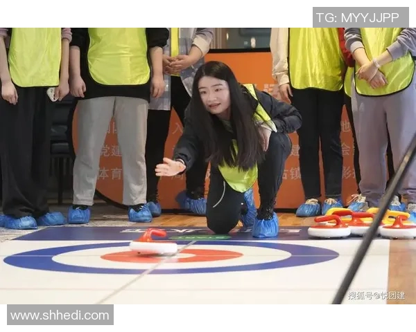 刘静独家分享飞盘技巧与心得体会助你轻松掌握这项运动的乐趣与魅力