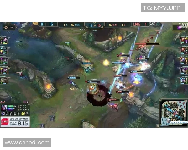 赛后分析LNG与IG的战术灵活性与应变能力探讨