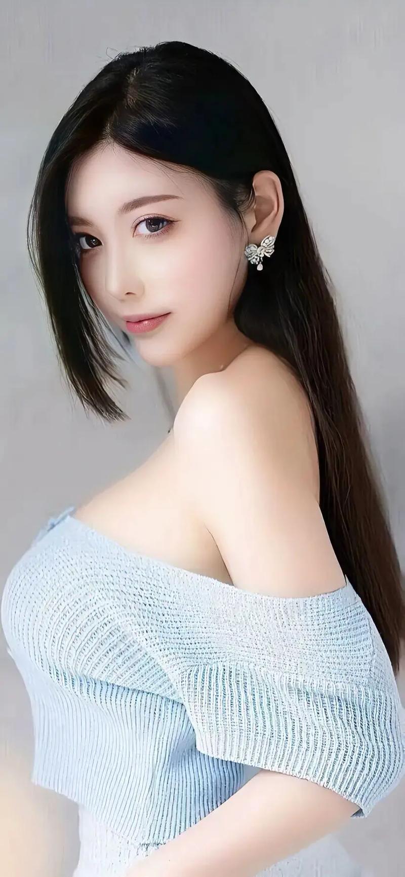 登上包沣满的儿媳3中字(图1)